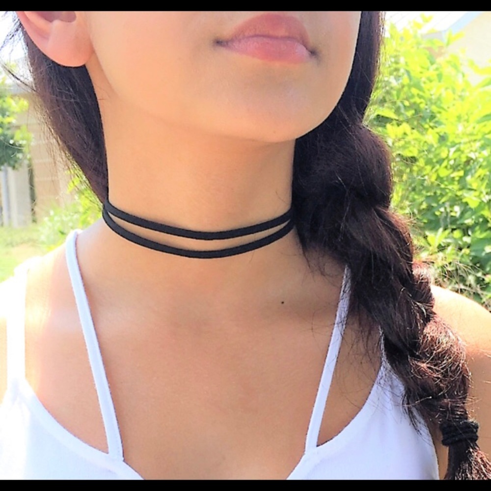 Double wrap choker